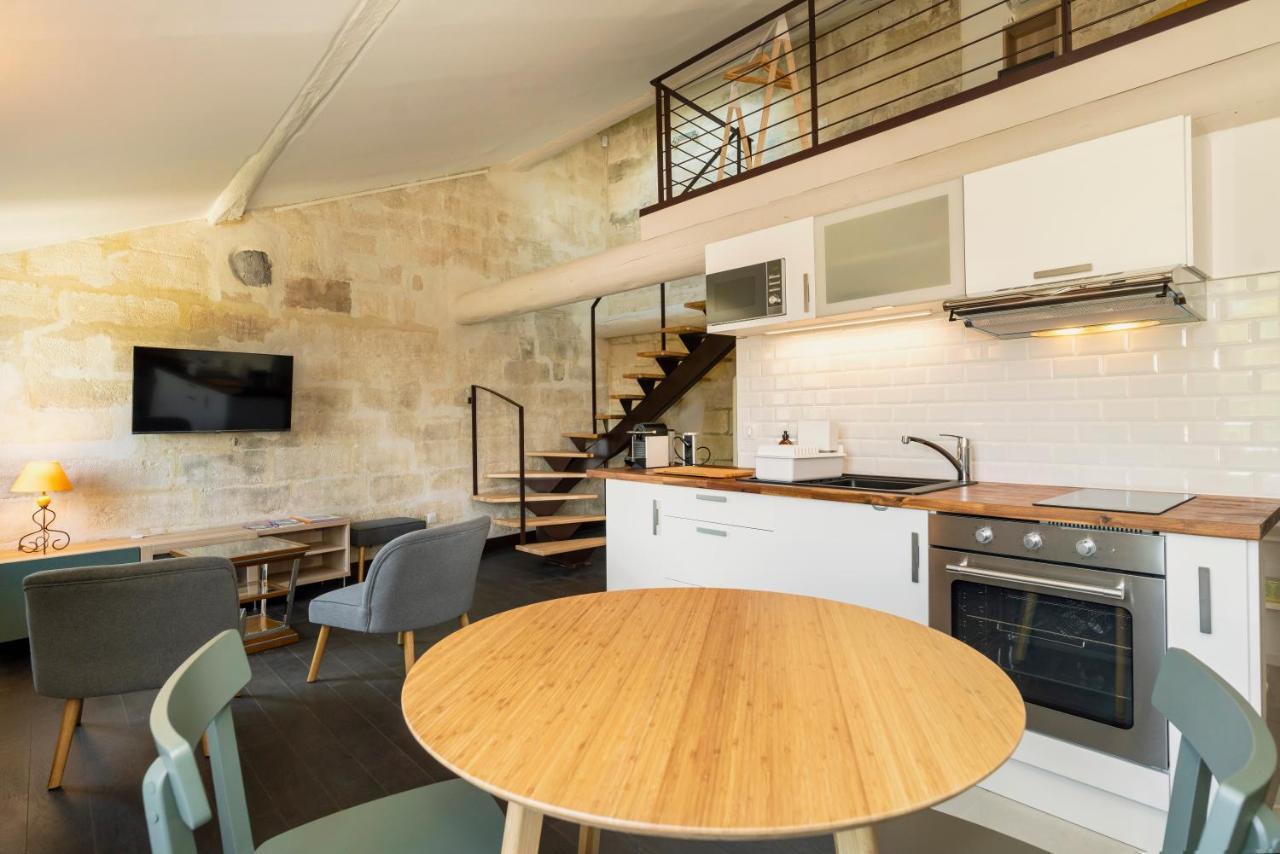 Saint Eloi - Duplex Centre Historique De Villeneuve Les Avignon 외부 사진